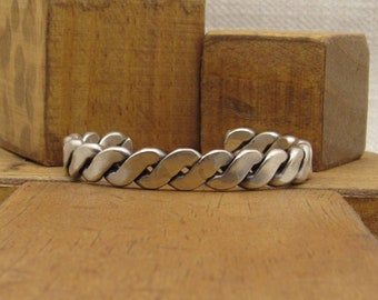 Tahe Navajo Sterling Silver Cuff Bracelet +
