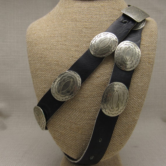 Oval Stamped Nickel Silver Concho Belt +