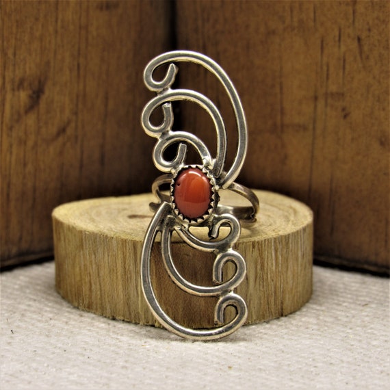 Sterling Silver and Coral Southwest Ring Size 3 1… - image 1