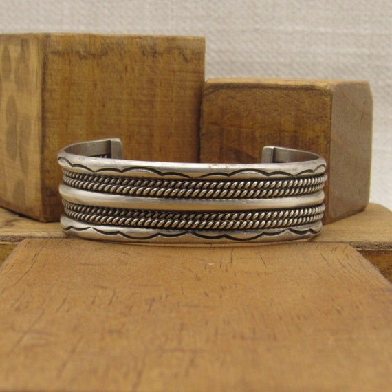 Sterling Silver Southwest Navajo Style Cuff Brace… - image 1