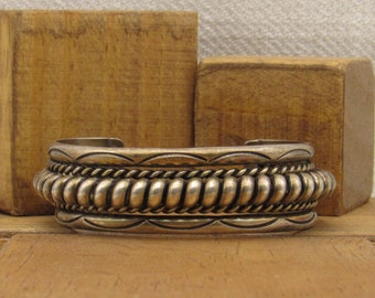 Sterling Silver Triangle Wire Southwest Bangle Bracelet by Tahe - Etsy