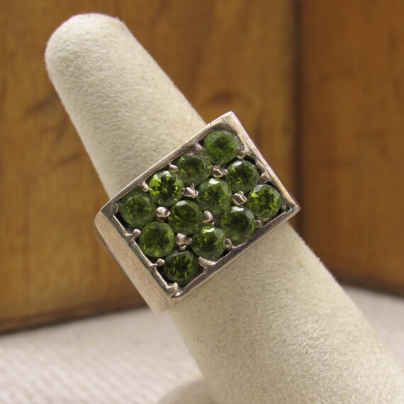 Rectangular Sterling Silver and Peridot Ring Size… - image 5