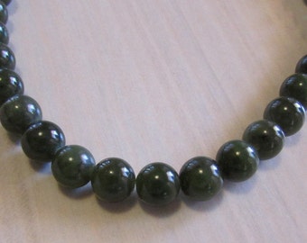 16&quot; Dark Green 8mm Round Bead Necklace +