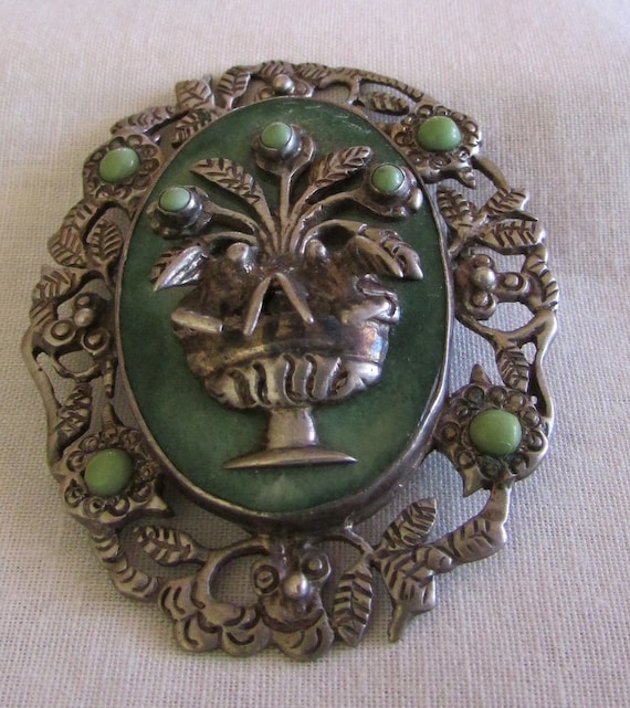 Sterling Silver and green stone Brooch Floral and 