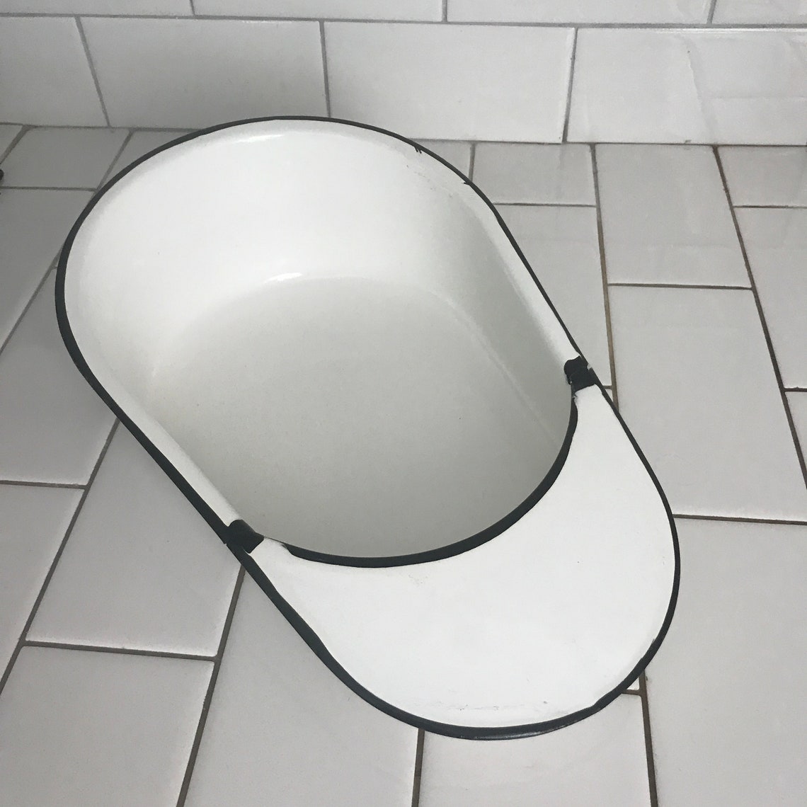 Vintage Bedpan Hospital Bed Pan White Enamel Collectible Etsy
