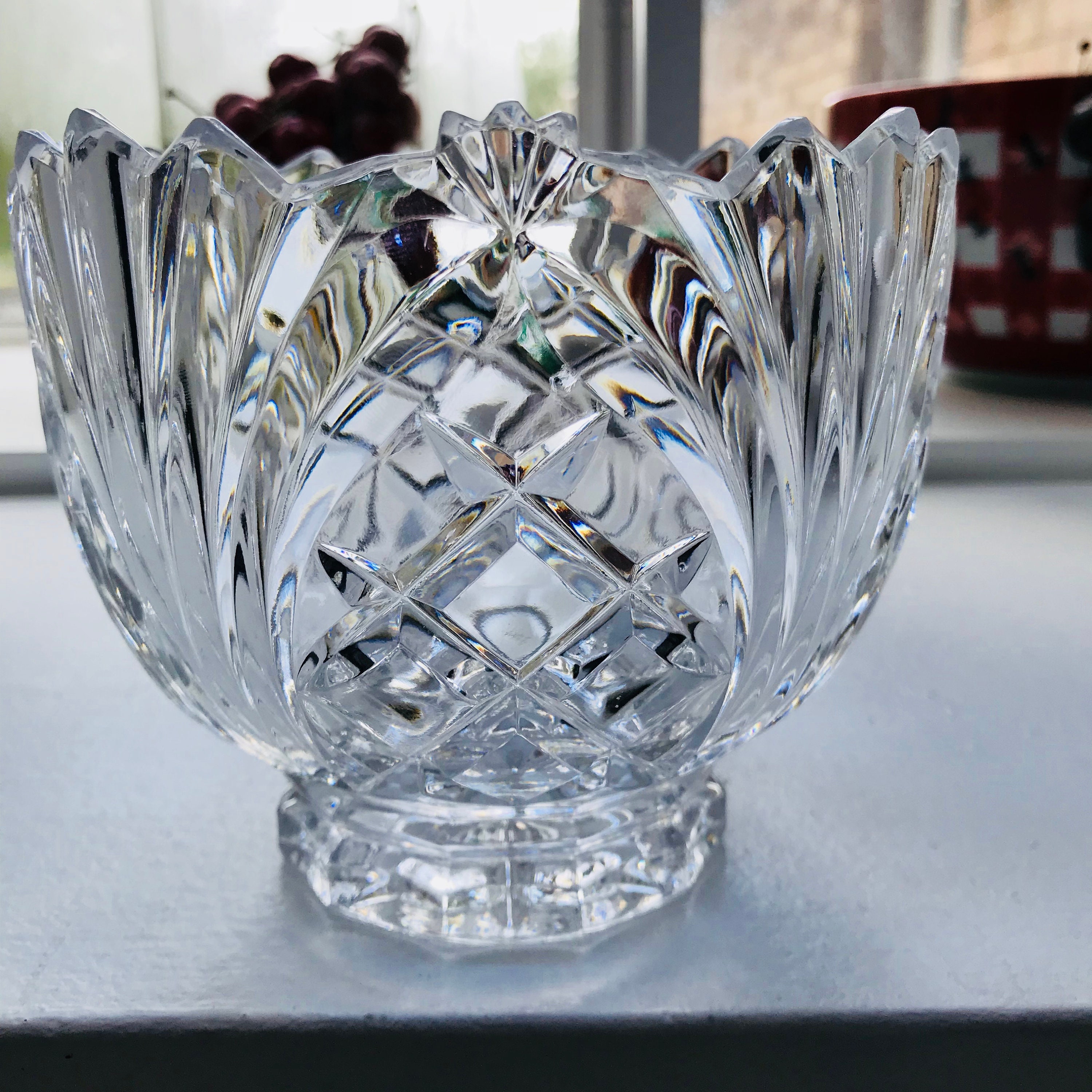 Vintage Crystal Bowl Large Pineapple pattern with scalloped Etsy