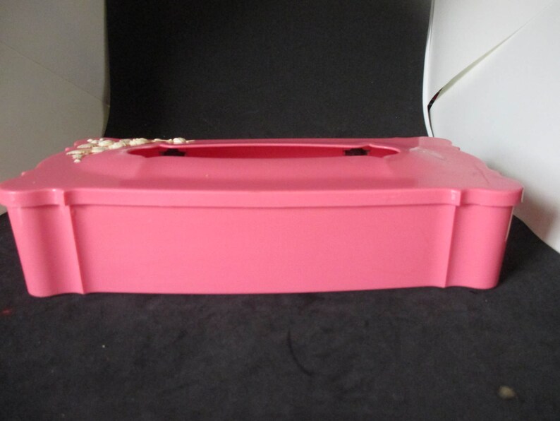 COOL RETRO Pink Vanity Dresser Bathroom Kleenex Tissue Box Mid Etsy
