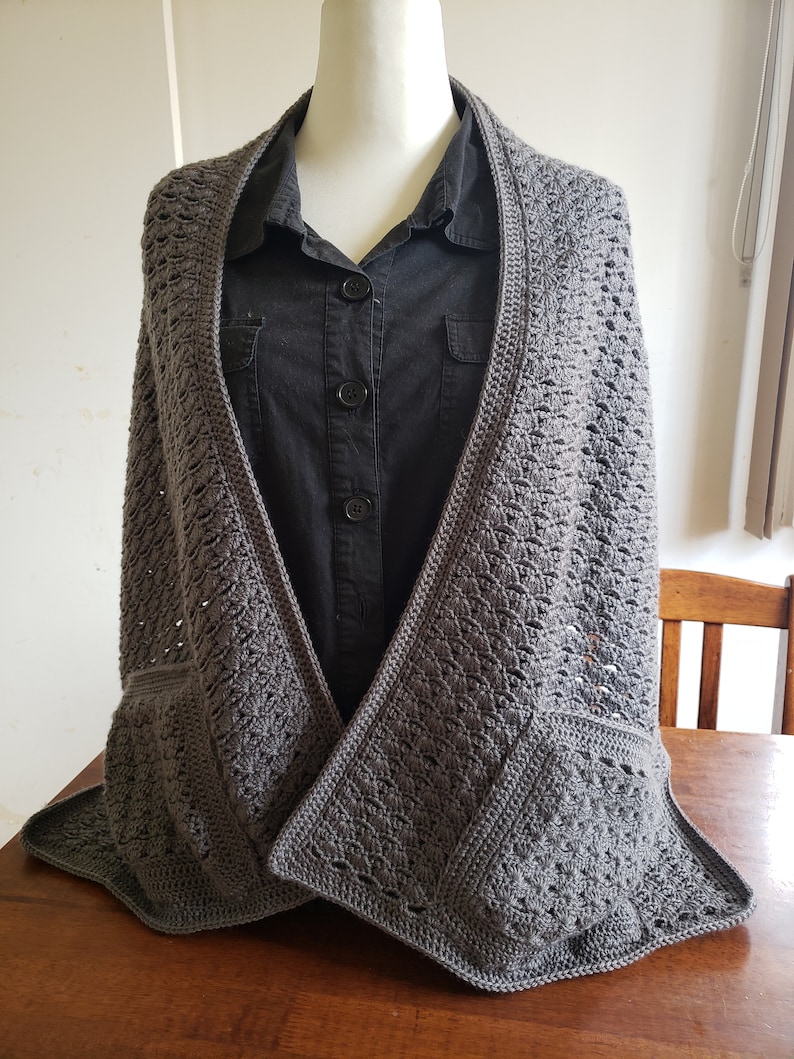 PDF crochet pattern Wrap with pockets image 5