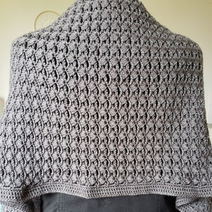 PDF crochet pattern Wrap with pockets image 2