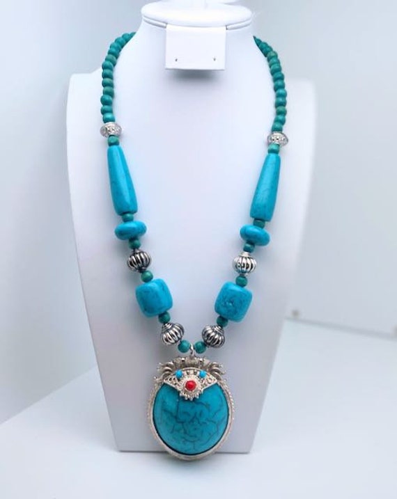 Large Chunky Blue Faux Turquoise Vintage Necklace