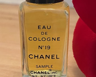 Rare Vintage Sample Chanel N 19 Eau de Cologne