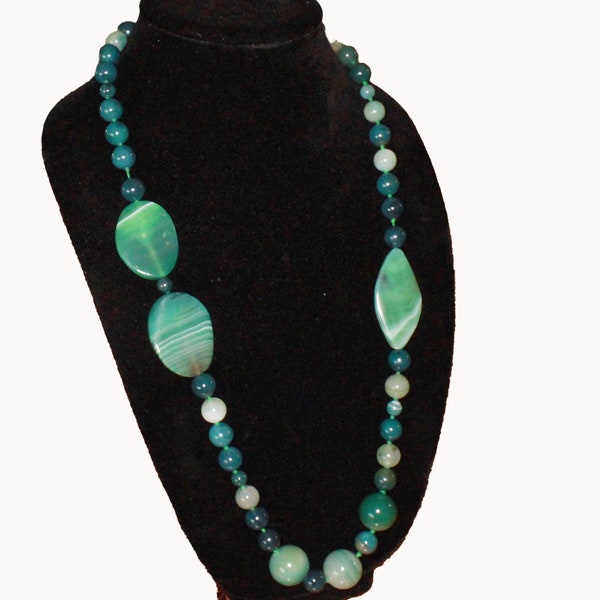 Vintage Green Agate Necklace By Les Bernard