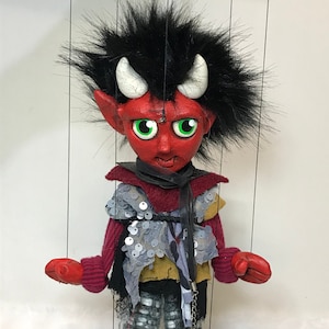 Metal Angus - Mała Marionetka Diabła