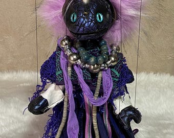 Ahse: D&D Kobold Sorceress Marionette Puppet