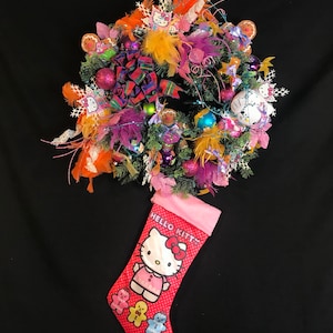 Lighted Kitten Wreath,Lighted Children’s Christmas kitty wreath,Children’s Christmas cat wreath,unique colorful Christmas cat wreath