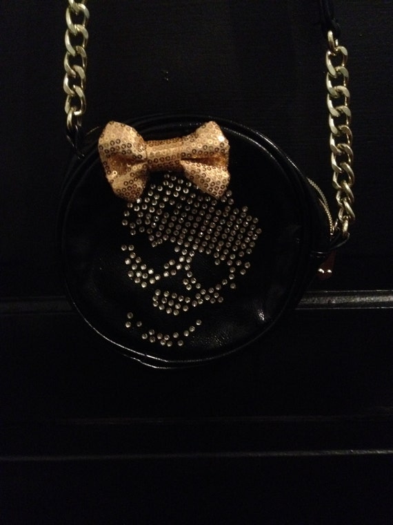 betsey johnson skull crossbody