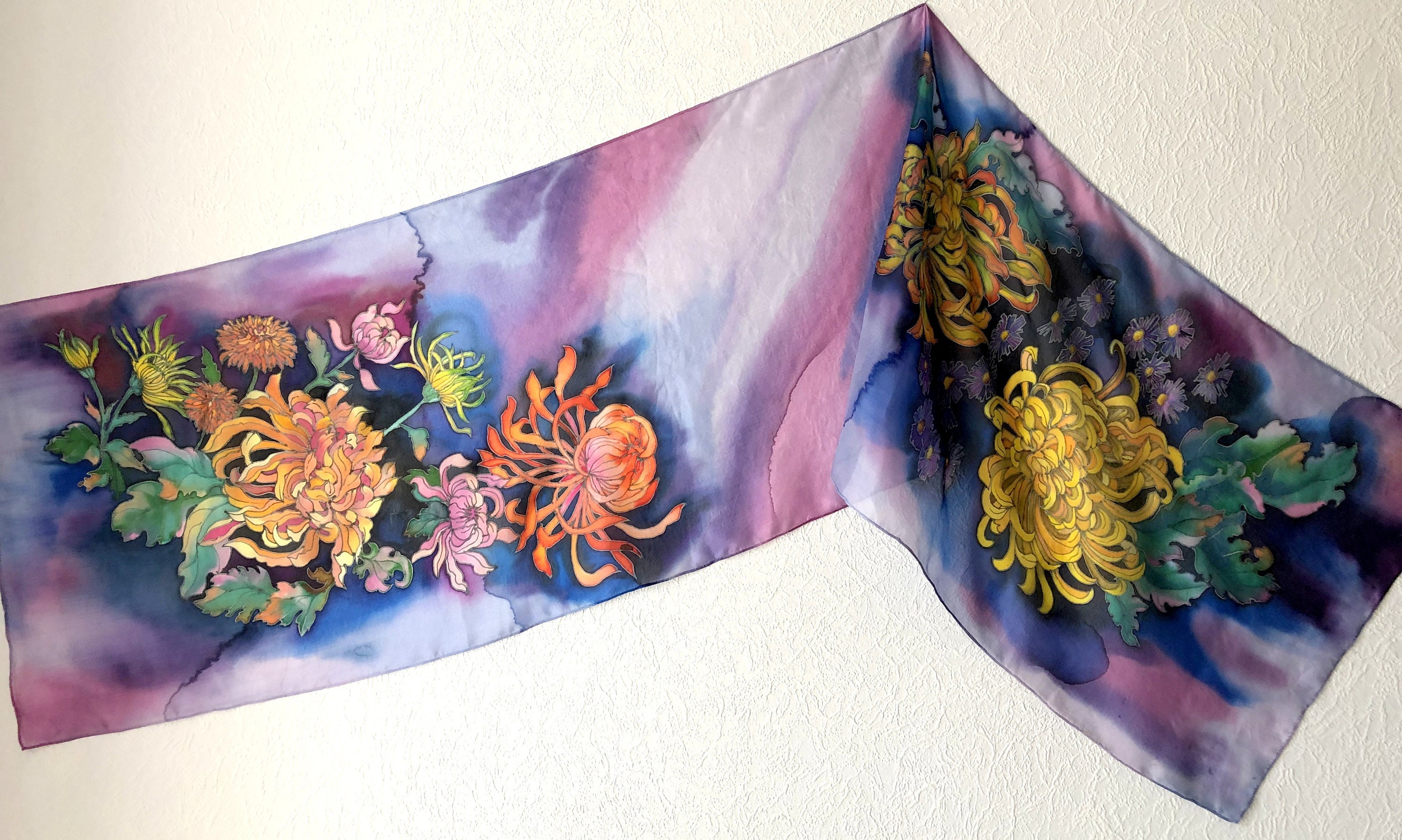 Écharpe En Soie Peinte Main Arc-en-ciel - 150x40 Cm - Ourlet Roulé Orange - Neuf Sans étiquette