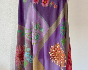 Handmade Square Scarf “Autumn Dahlia” Hand Painted Silk Scarf 100% Silk Crepe de Chine Gift for Her 33 "/ 33 ".