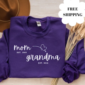 Personalized Mom to Grandma Sweatshirt Est Year, Mothers Day Gift, Birthday Gift for Grandma, New Grandma Sweater, Nana or Mimi Pullover