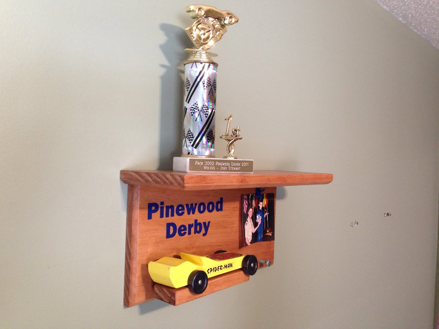 CubScout Shelf Pinewood Derby One Car Display Shelf Derby Etsy