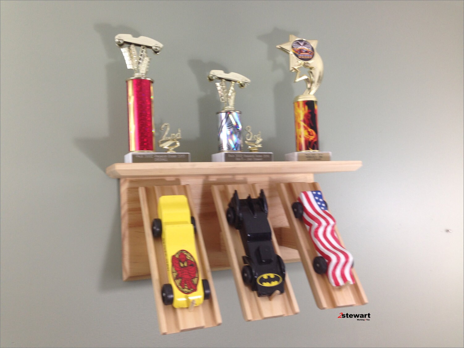 Derby Shelf Three Car Display Wall Shelf Pinewood Cubscout Etsy Canada