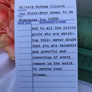 Hillary Clinton cita: Women Empowerment Quote e a tutte le bambine
