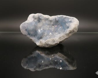 セレスティン サコアニー マダガスカル 750 グラム 収集用ミネラル