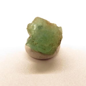 Emerald - Malyshevo Mine, Russia - 3ct - Thumbnail specimen