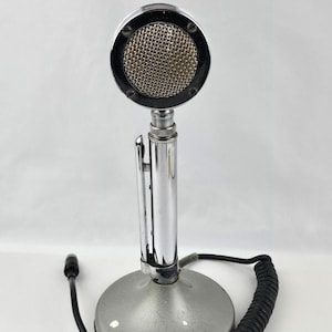 Astatic D-104 handmicrofoon voor CB-kortegolfradio's - in goede staat