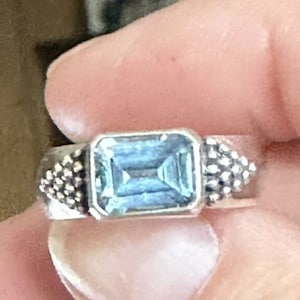 925 Sterling Silver March BS Aquamarine Emerald Cut w/Decorative Band Ring Sz 6