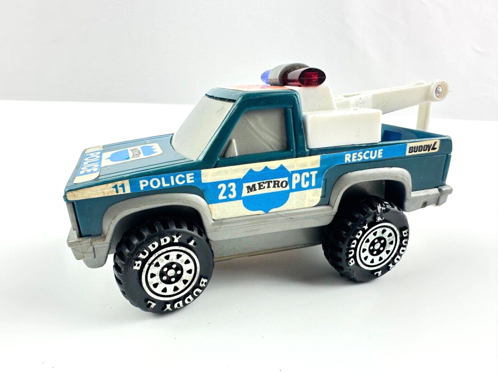 Buddy l store wrecker truck
