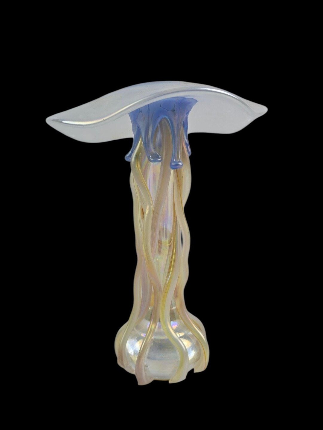 Hand Blown Art Glass Jellyfish Sculpture Figure Iridescent Tap 7" Tall ...
