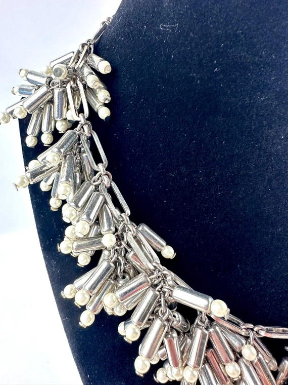Silvertone Dangle Stick Cluster w/Simulated Pearl… - image 2