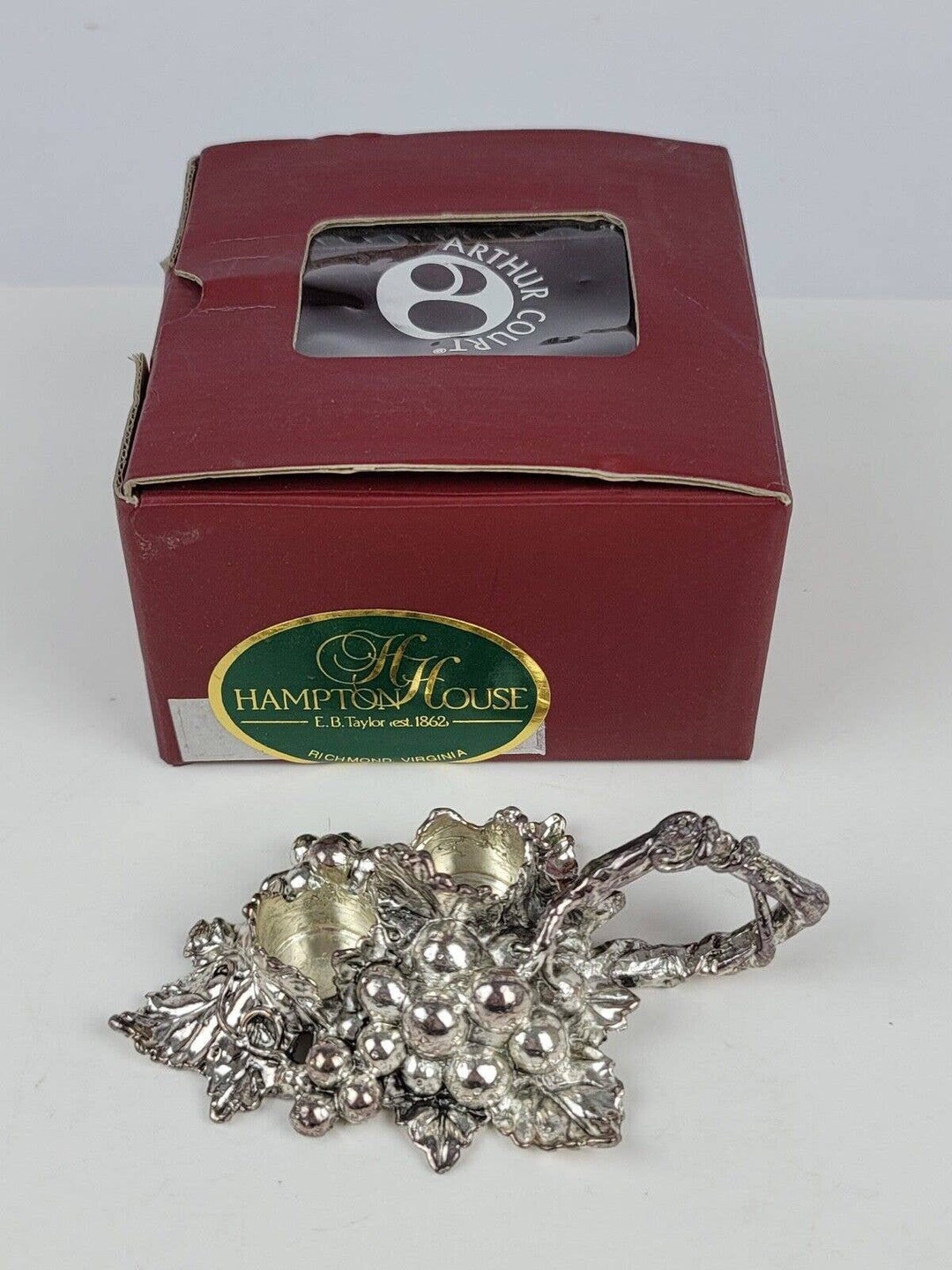 Arthur Court Grapes Chamber Double 3/4 Candle Stick Holder Signed 1998