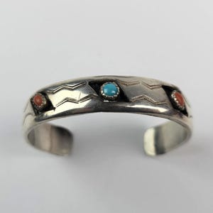 Sterling Silber DMS Navajo Türkis Rote Koralle & Türkis Manschette Armband