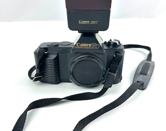 ヴィンテージ Canon T50 一眼レフフィルムカメラ（オートマキノン 28