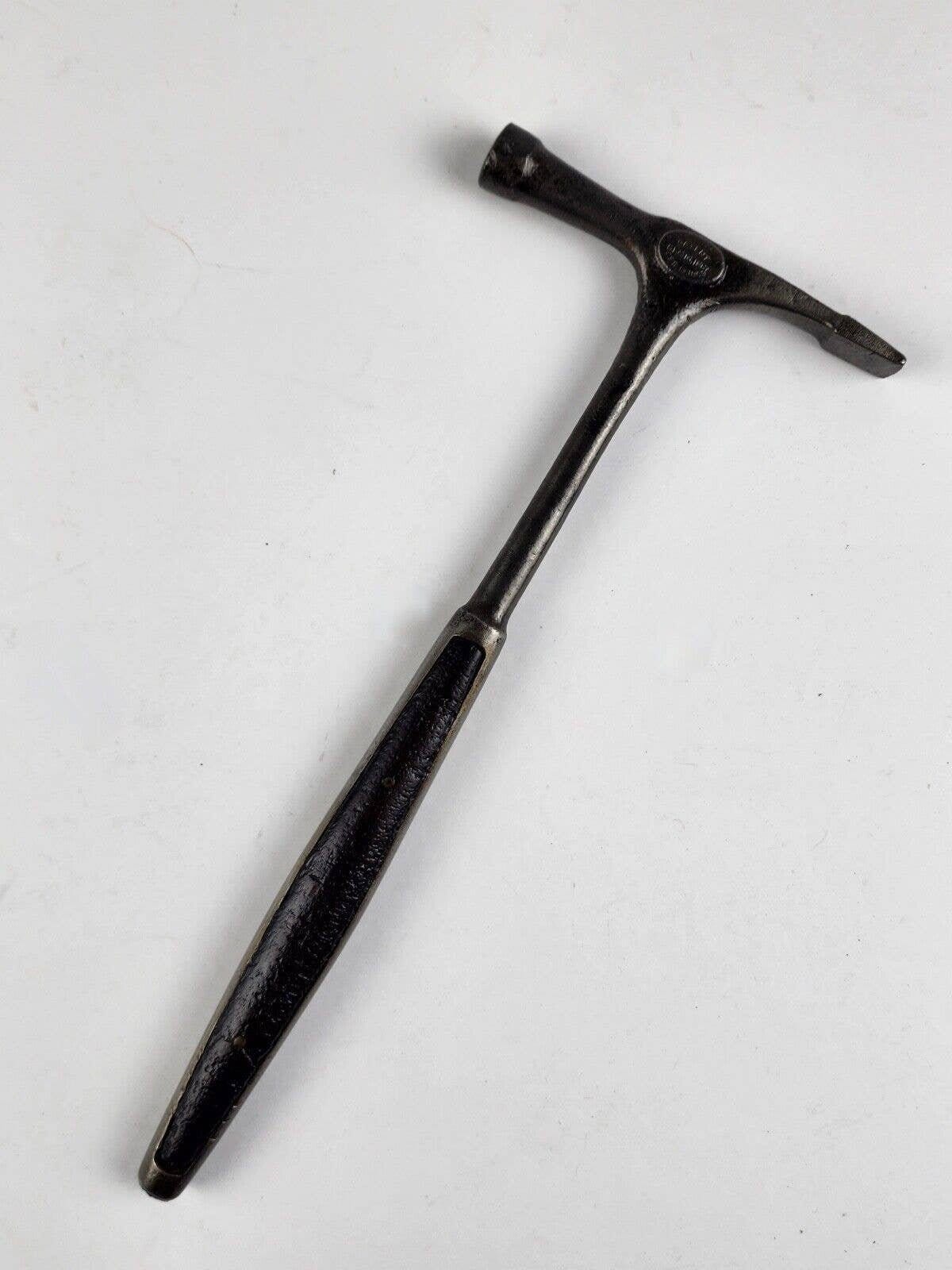 Magnetic Tack Hammer with Nylon Tip