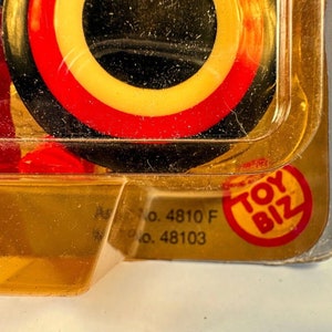 Vintage 1994 Marvel Super Heroes U.S. AGENT Action Figure w/Shield Launcher NEW image 3