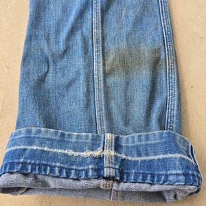 Pantalones vaqueros Wrangler Saddle Back de mezclilla acampanada de los años 70, talla 13/14, cremallera Talon. imagen 7