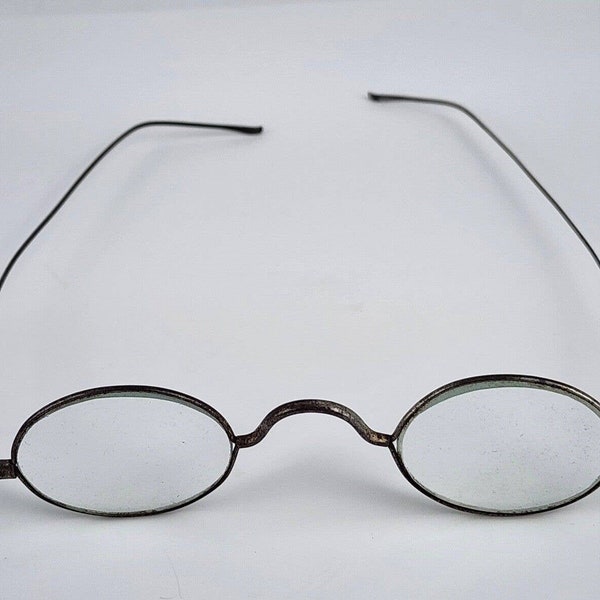 Early 1900's Oval Shape Eye Glasses Spectacles Curved Ear Rests 4 3/8" unmarked