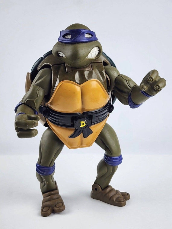 Teenage Mutant Ninja Turtles (Cartoon) 1/4 Scale Action Figure Giant Size Donatello