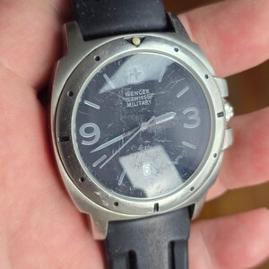 Wenger Swiss Military Watch Men 45mm quartz 79365 Black Rubber Strap Working image 10