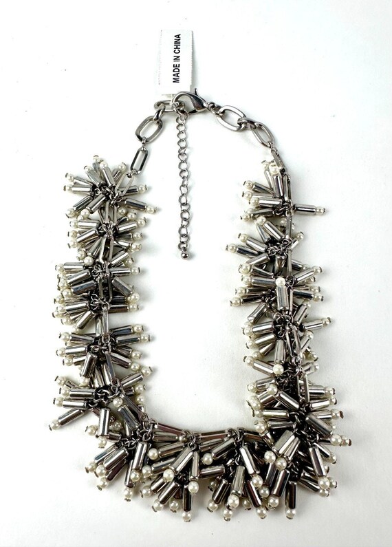 Silvertone Dangle Stick Cluster w/Simulated Pearl… - image 4