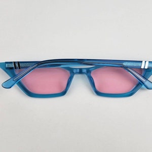 Damen Blenders Stella Sonnenbrille Katzenauge Blau w / Pink Rose Linsen & Fall Bild 7