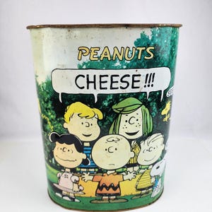 Vintage Peanuts Trash Can - Etsy