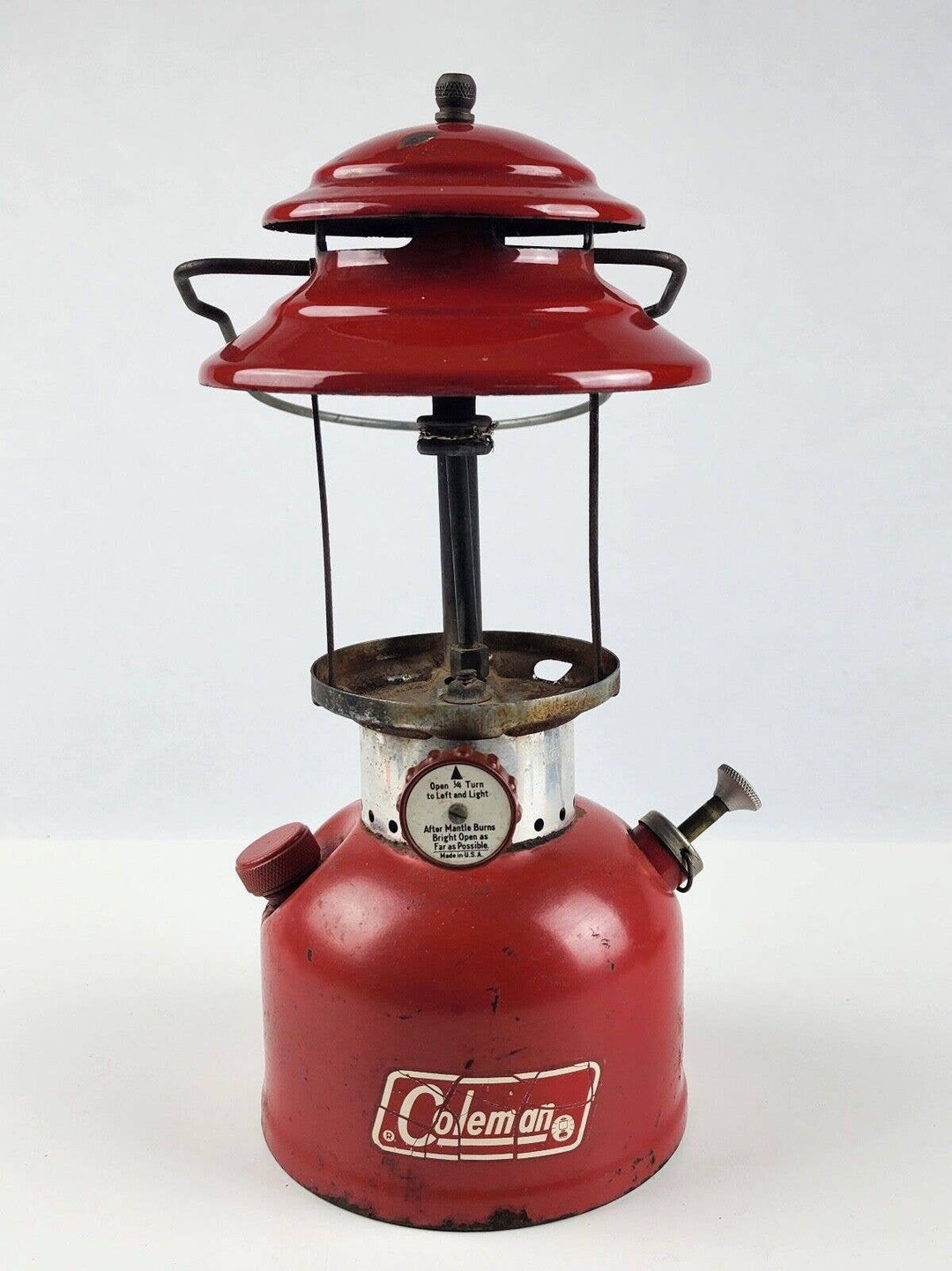 Coleman 赤 200A Vintage 1973 Coleman Model 200A Cherry Red Camping Utility