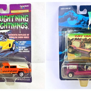 2- Johnny Lightning Frightning Lightnings: Haulin&#39; Hearse + Surf Hearse 1/64 NEW
