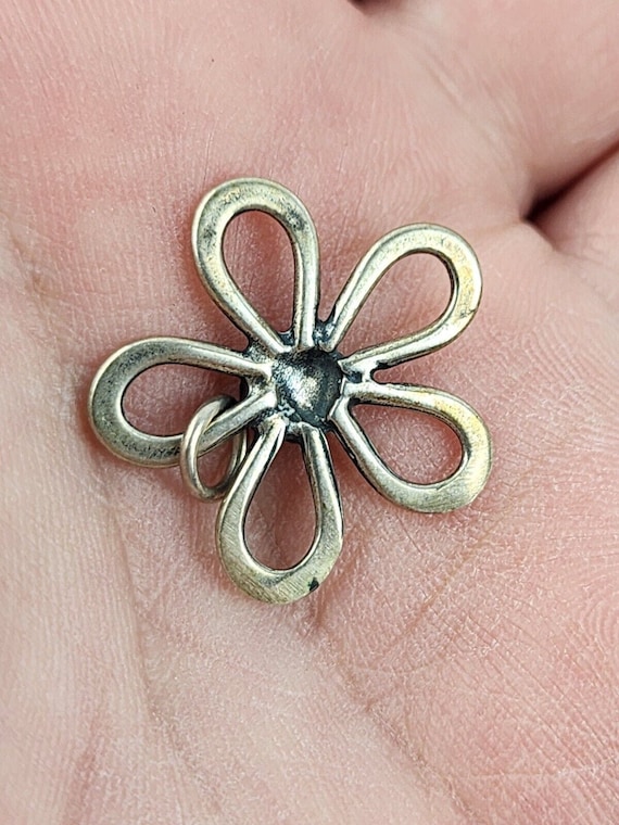Solid 925 Sterling silver daisy flower Earring & … - image 6