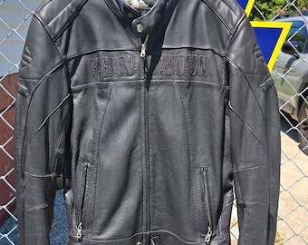 Giacca in pelle nera traforata Harley-Davidson Aeration da uomo, taglia XL, con cerniera e ventilazione.