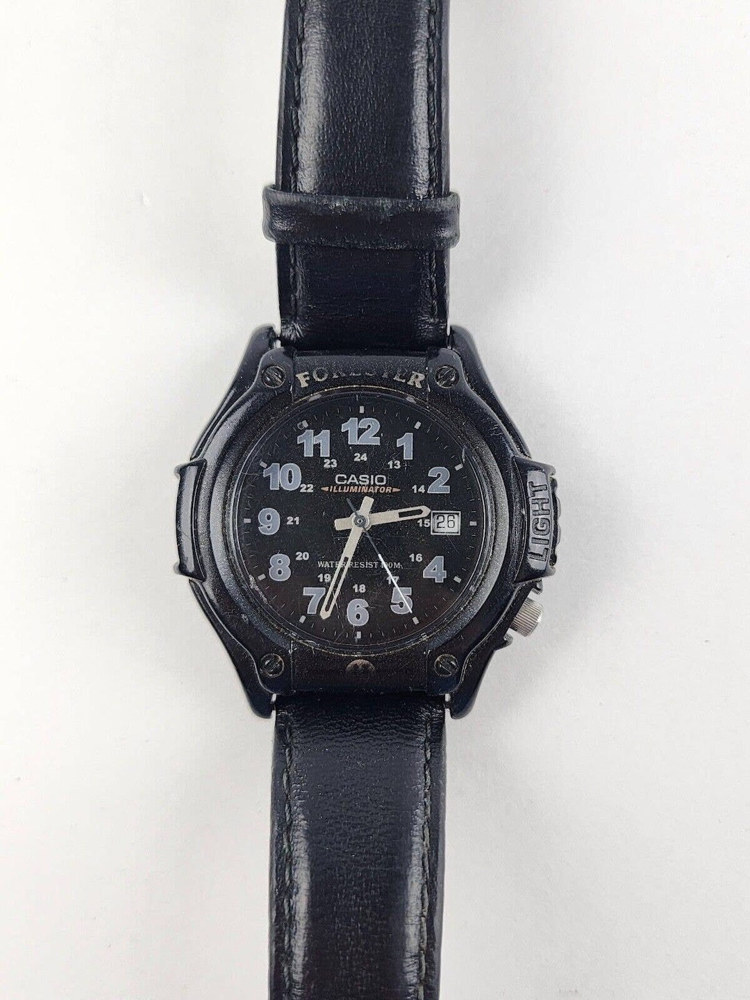 Casio forester illuminator watch online